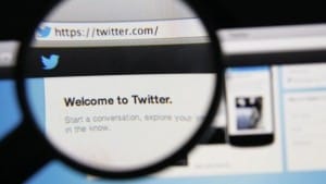 Şimdiye kadarki tüm tweet’leri arşiv olarak indirin