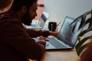 Sağ Tıklama Menüsünden Paylaşım Seçeneği Nasıl Kaldırılır?