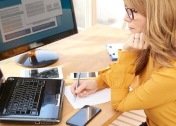 Microsoft Office Şerit Özelleştirmelerini İçeri / Dışarı Aktarma