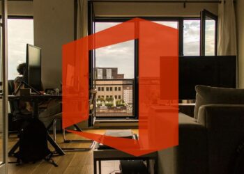 Microsoft, Windows için Office’in reklamlı ve sınırlı özelliklere sahip ücretsiz bir sürümünü piyasaya sürdü